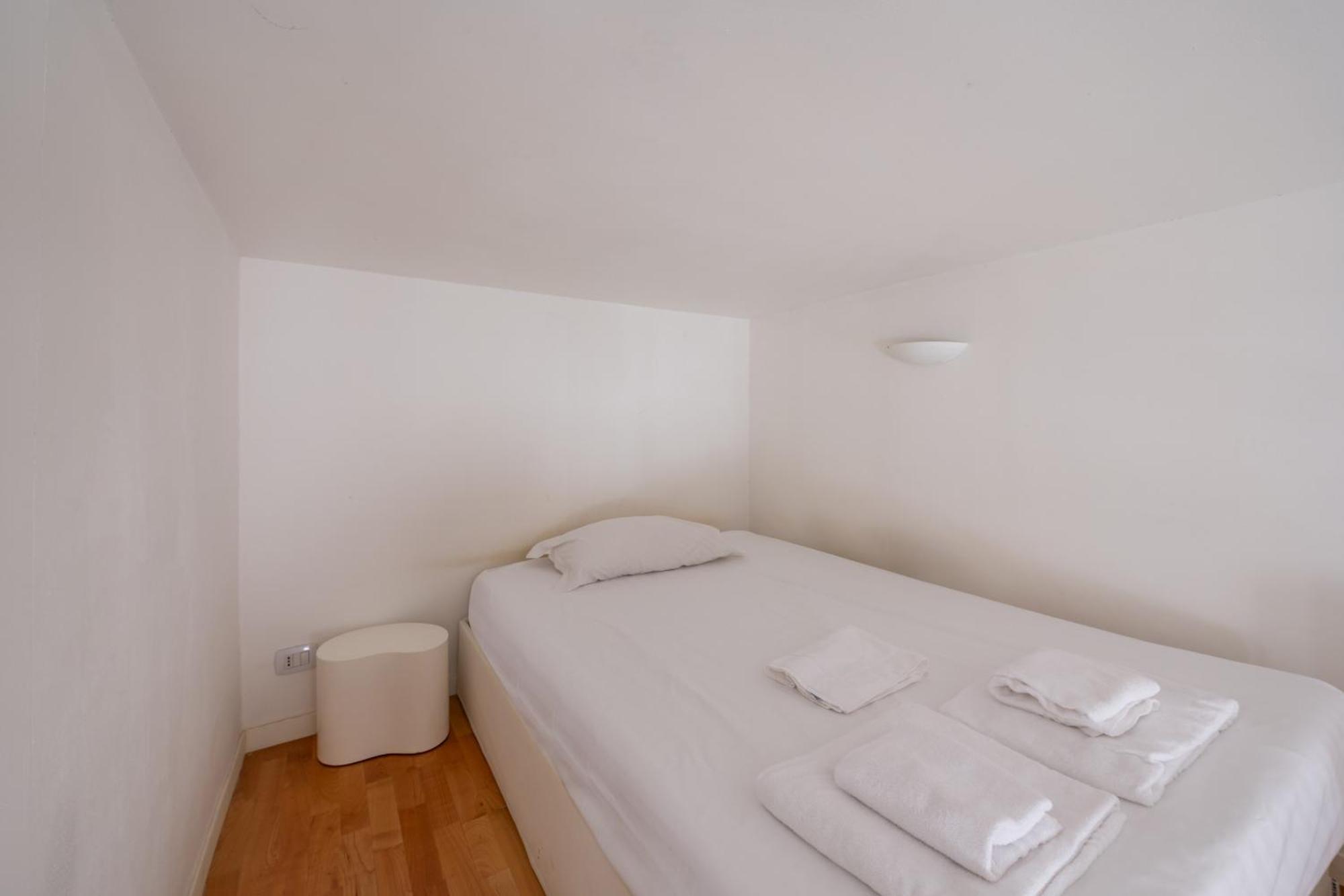 Loft Martini Apartment Milan Exterior photo